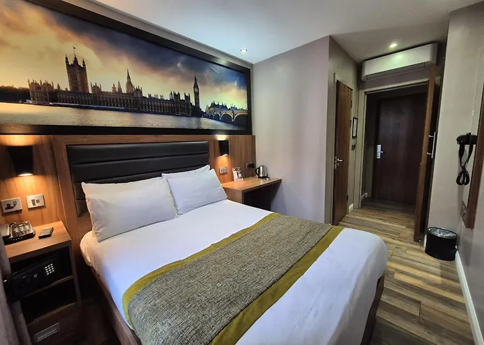 Brit Hotels London Court